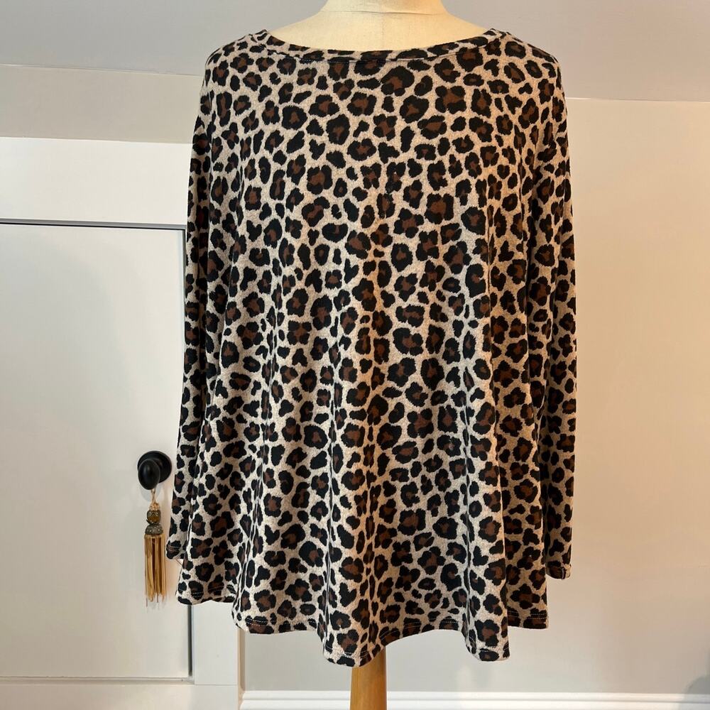 Green Envelope Animal Print top SZ 3X